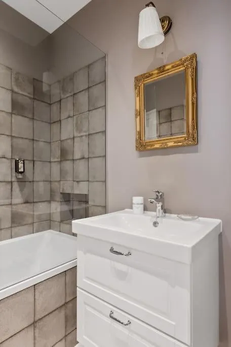 Gemuetliches Und Modernes Apartment, 38M² فيينا 0*,  النمسا